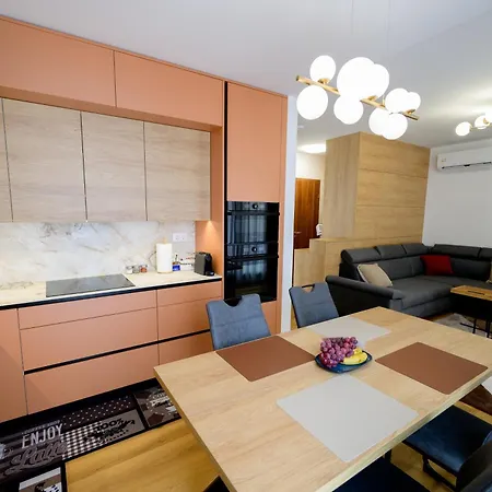 Czako Luxury 8 Διαμέρισμα *