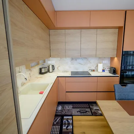 شقة Czako Luxury Residence 8 - Breakfast & Free Private Parking *