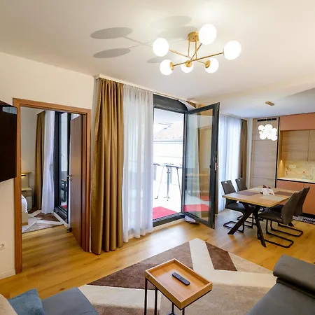 Διαμέρισμα Czako Luxury 8 - Breakfast & Free Private Parking