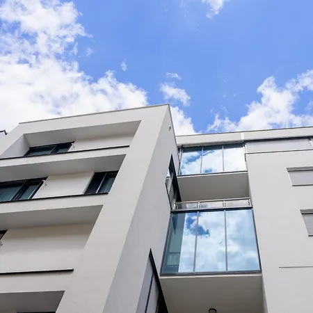 Czako Luxury Residence 8 - Breakfast & Free Private Parking